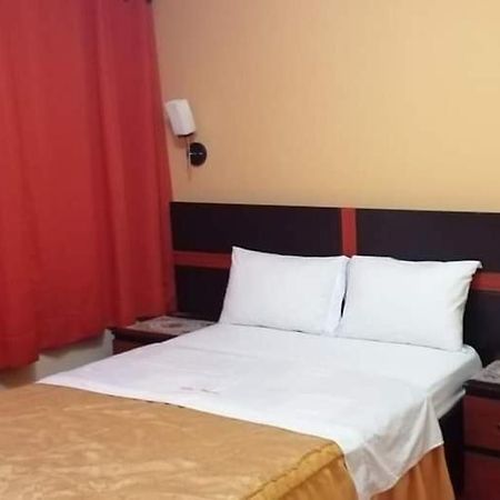Hotel Mayros Satipo 外观 照片