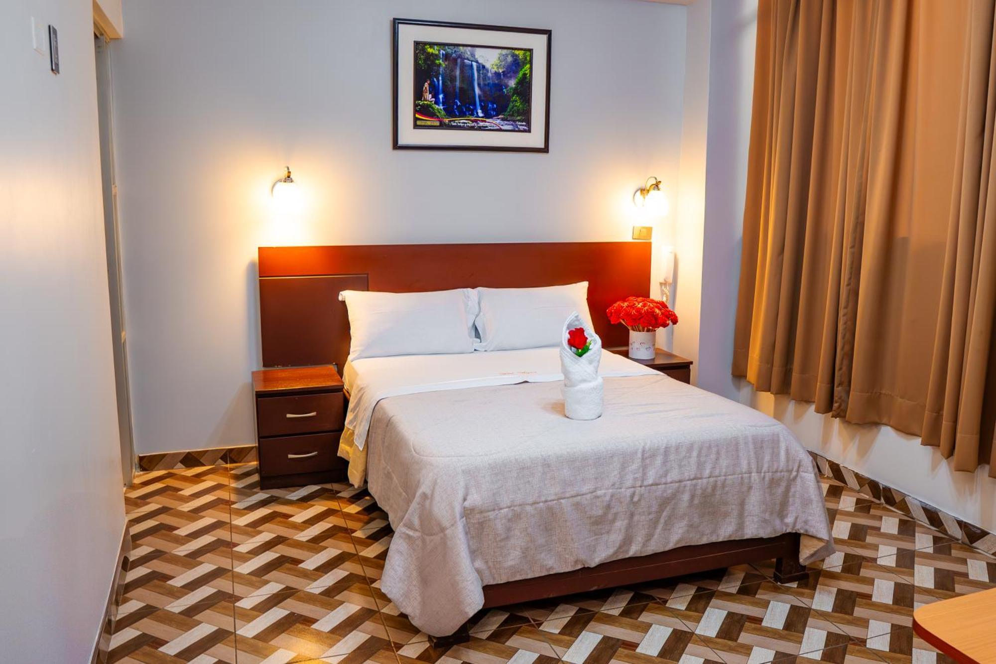 Hotel Mayros Satipo 外观 照片